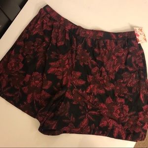 ♡ Wild Pearl Black and Red Shorts ♡